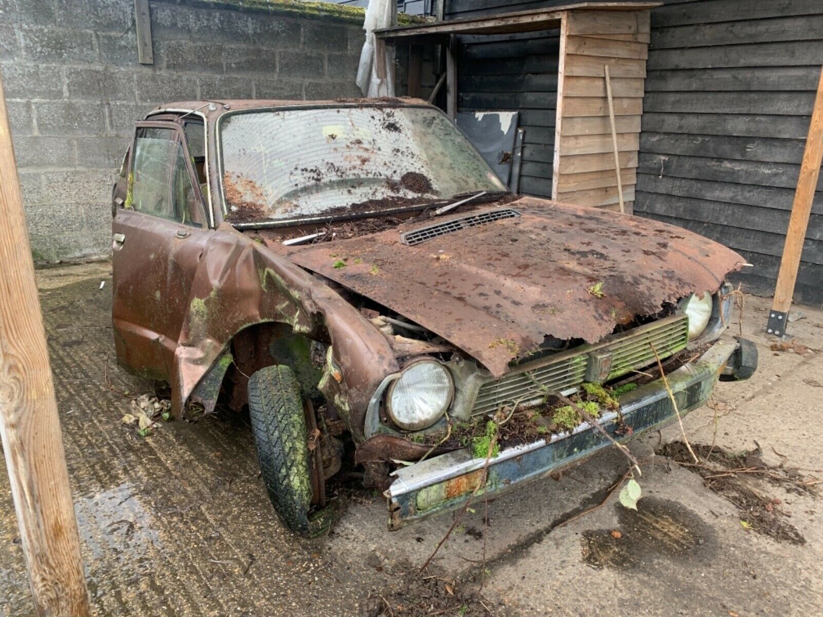 This rare Honda Civic barn find could save another