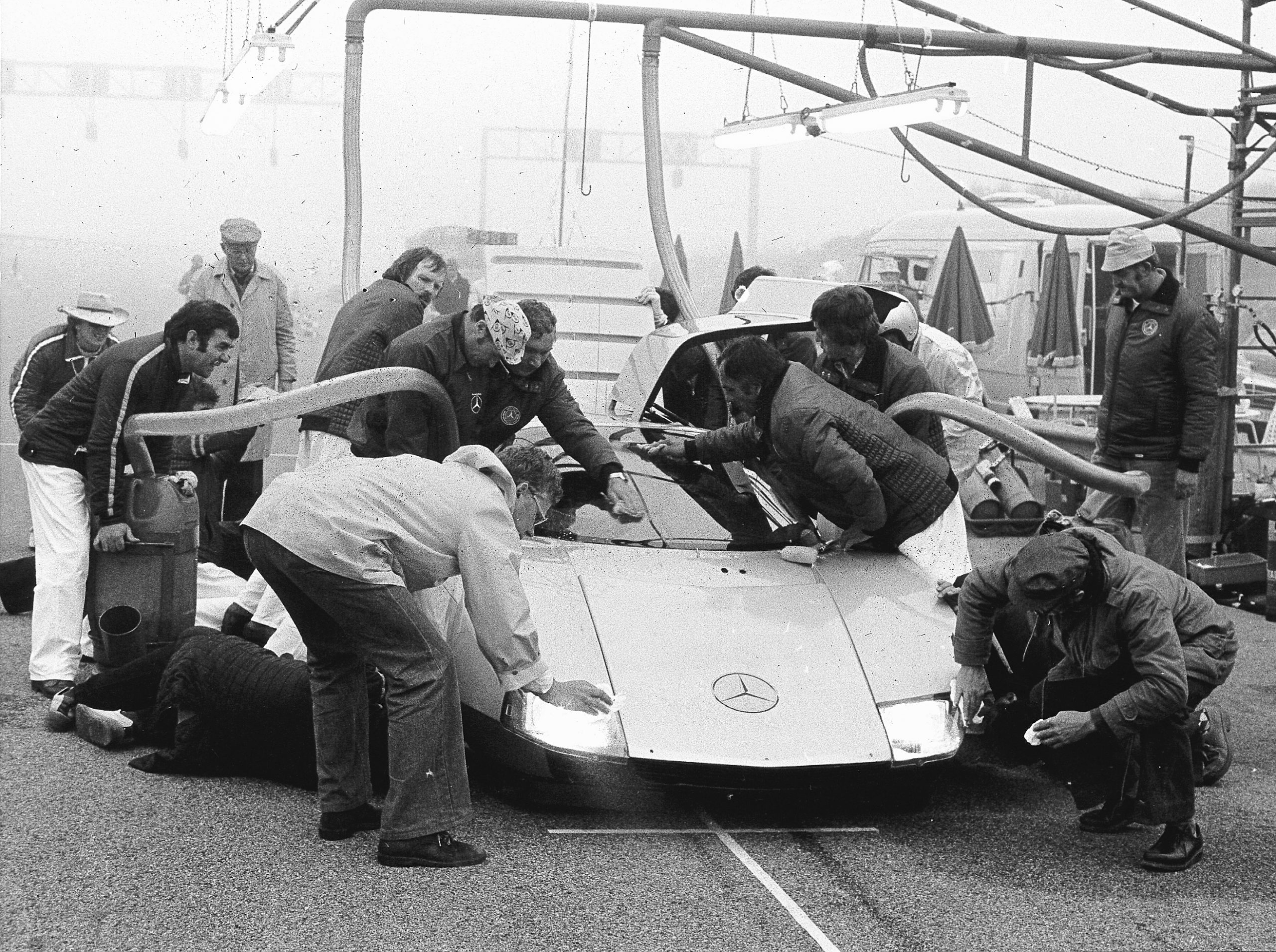 Freeze Frame: Mercedes’ record-breaking diesel C111