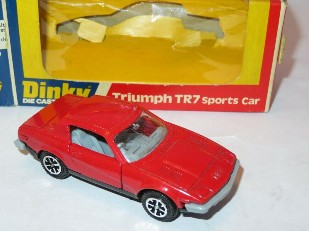 Dinky Toys no 211 Triumph TR7