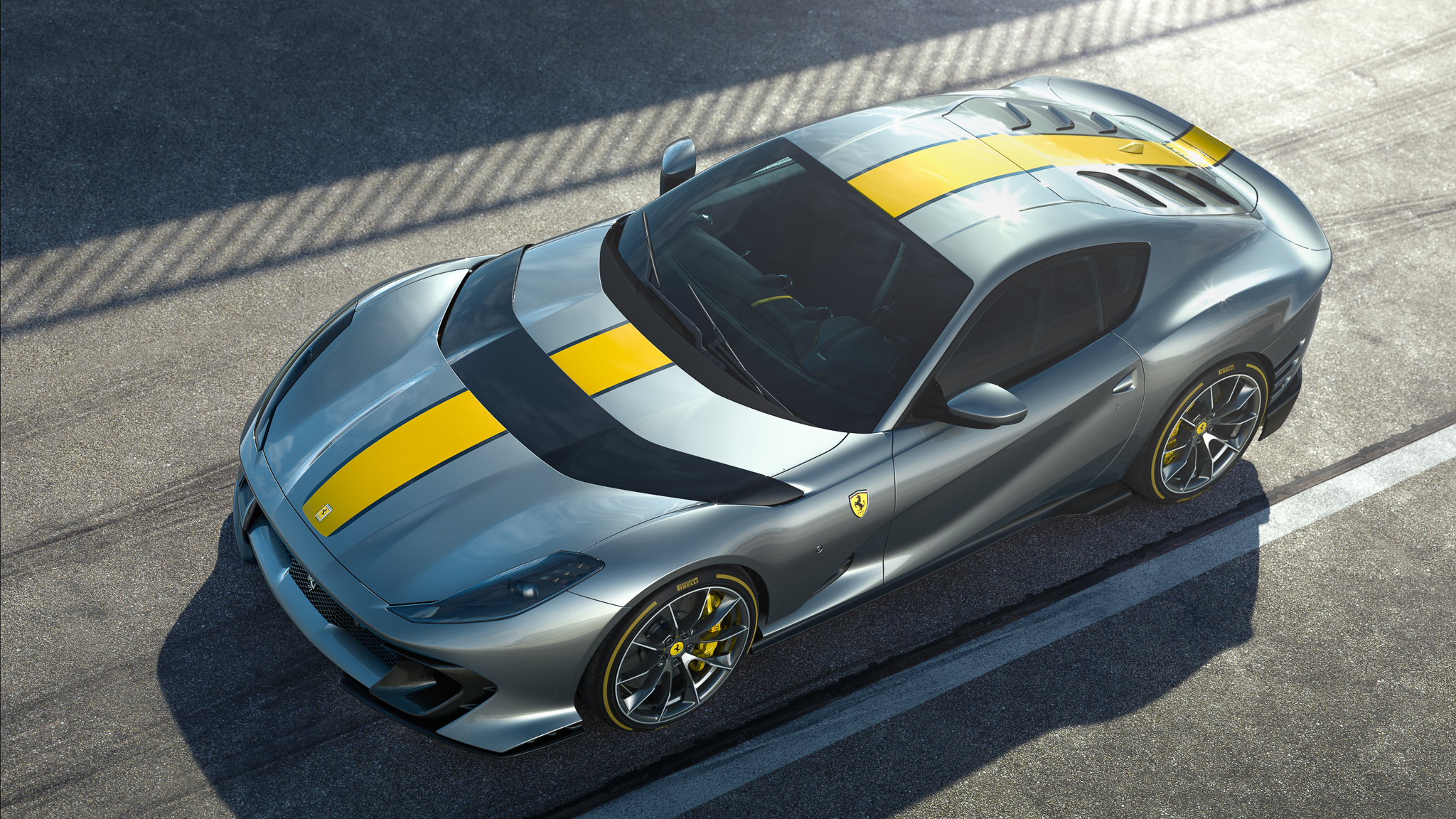 Ferrari 812 special edition revs to 9500rpm, belts out 819bhp