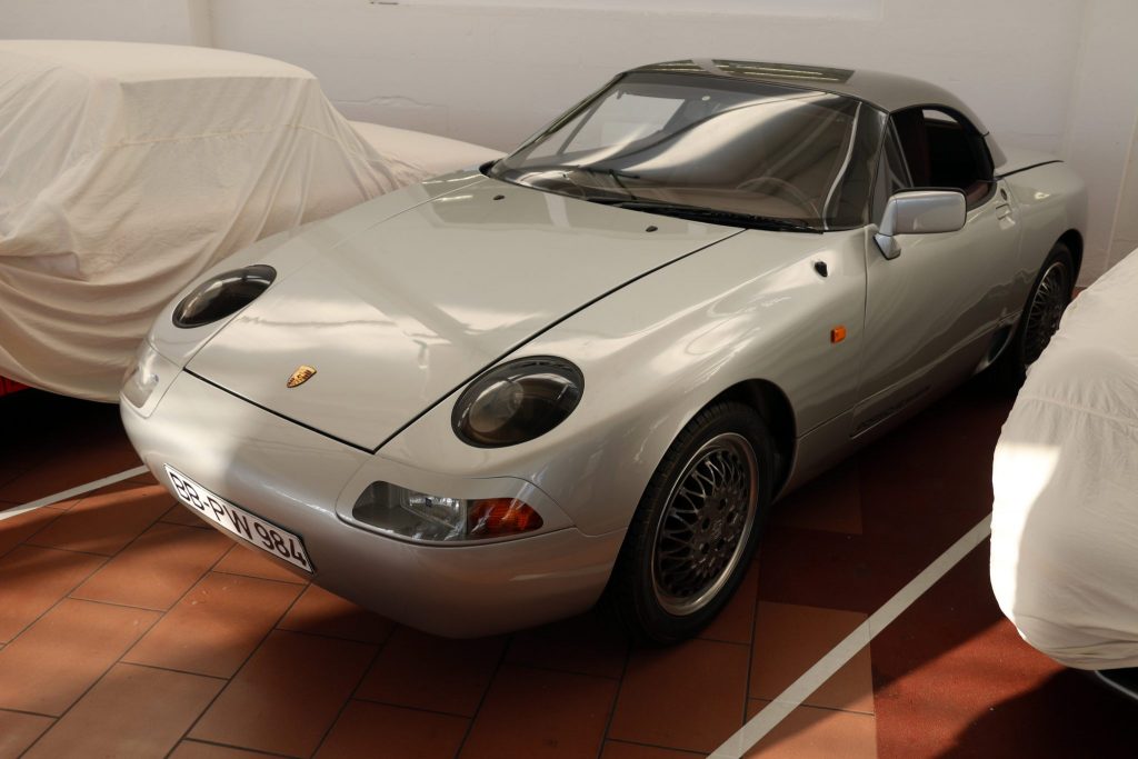 Porsche Type 984