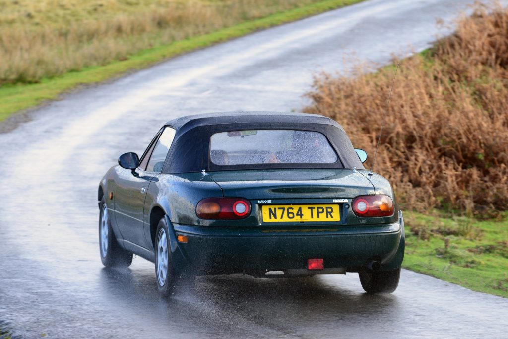 Mazda MX-5 Mk1 roof costs around £300 to replace