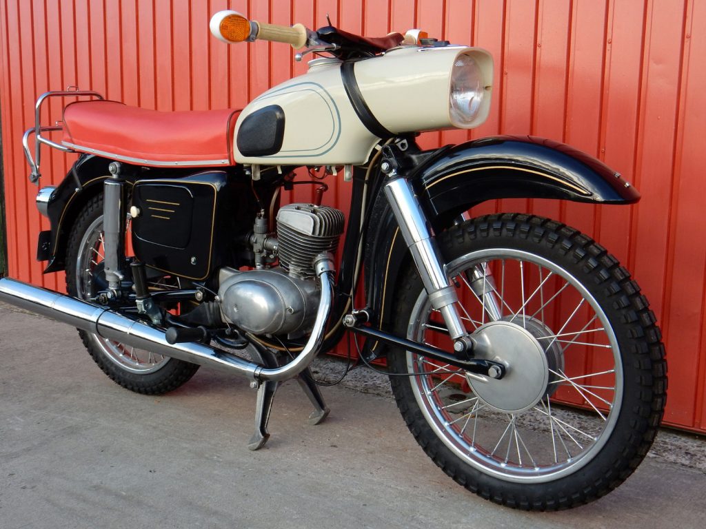 MZ ES 150