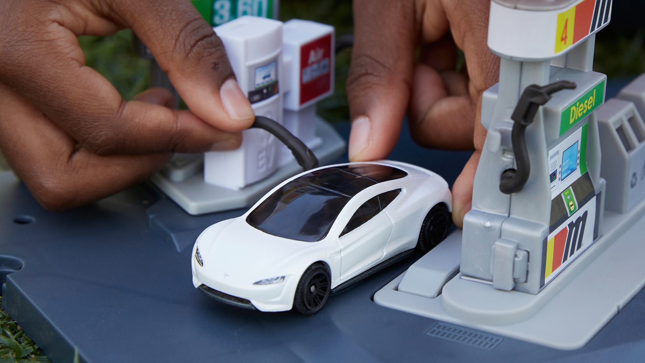 Matchbox launches carbon neutral toy cars