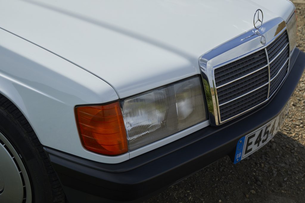 1988 Mercedes-Benz 190E 2.0
