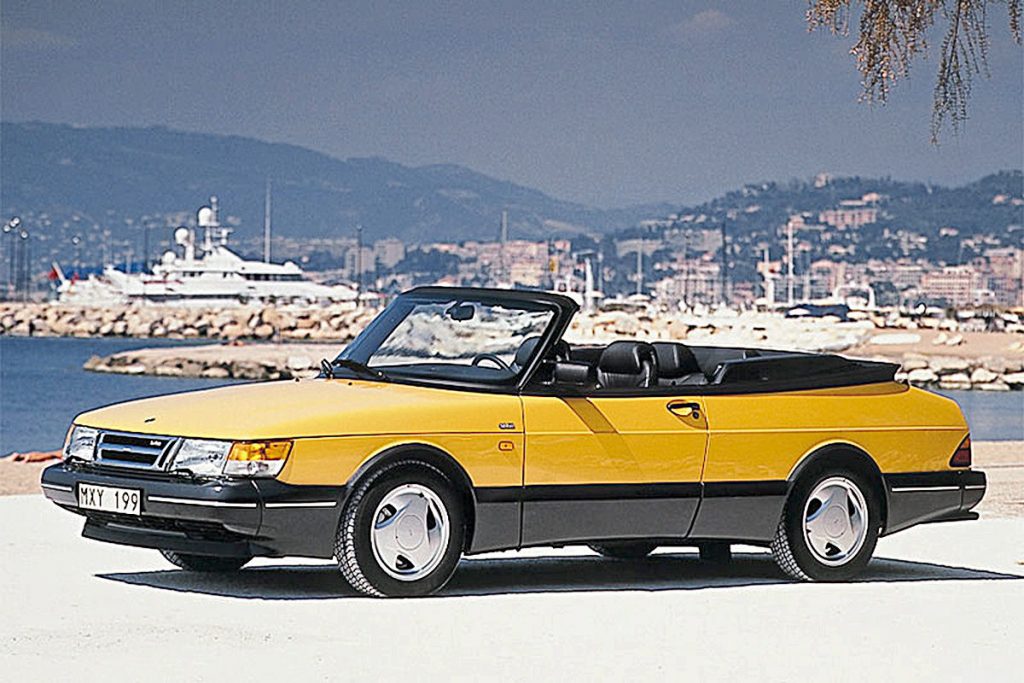 Saab 900 Convertible