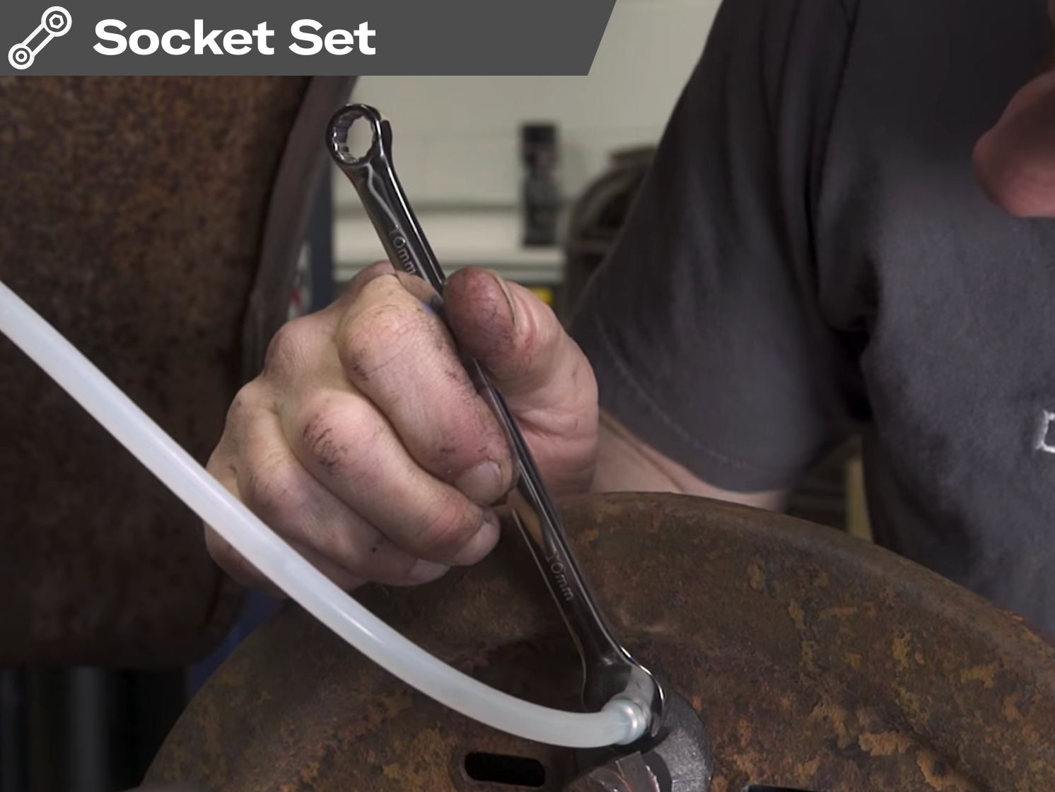 Socket Set: A beginner’s guide to changing brake fluid