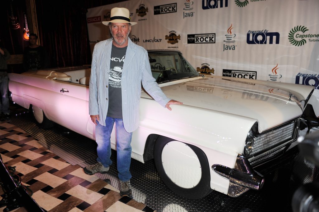 Neil Young with his LincVolt