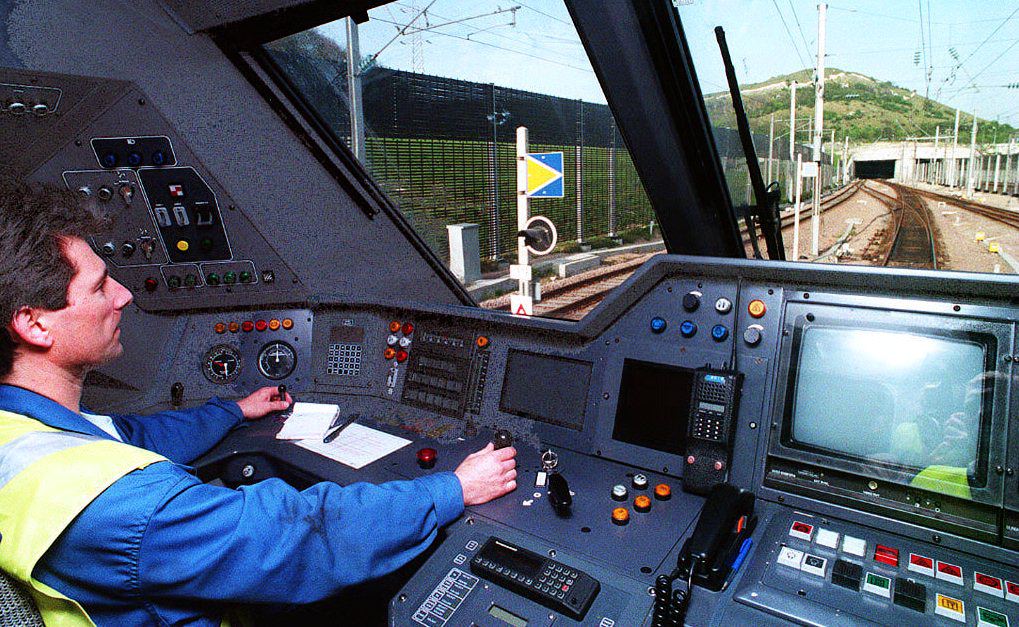 Freeze Frame: Channel Tunnel opens for business