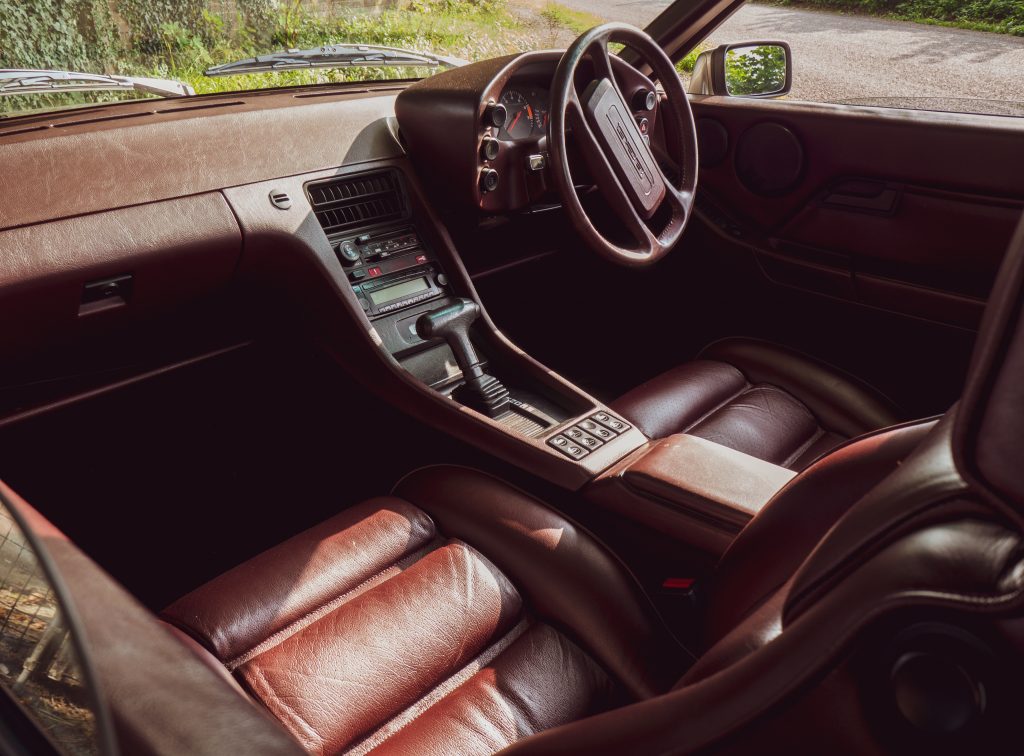 Alistair Walter's Porsche 928s