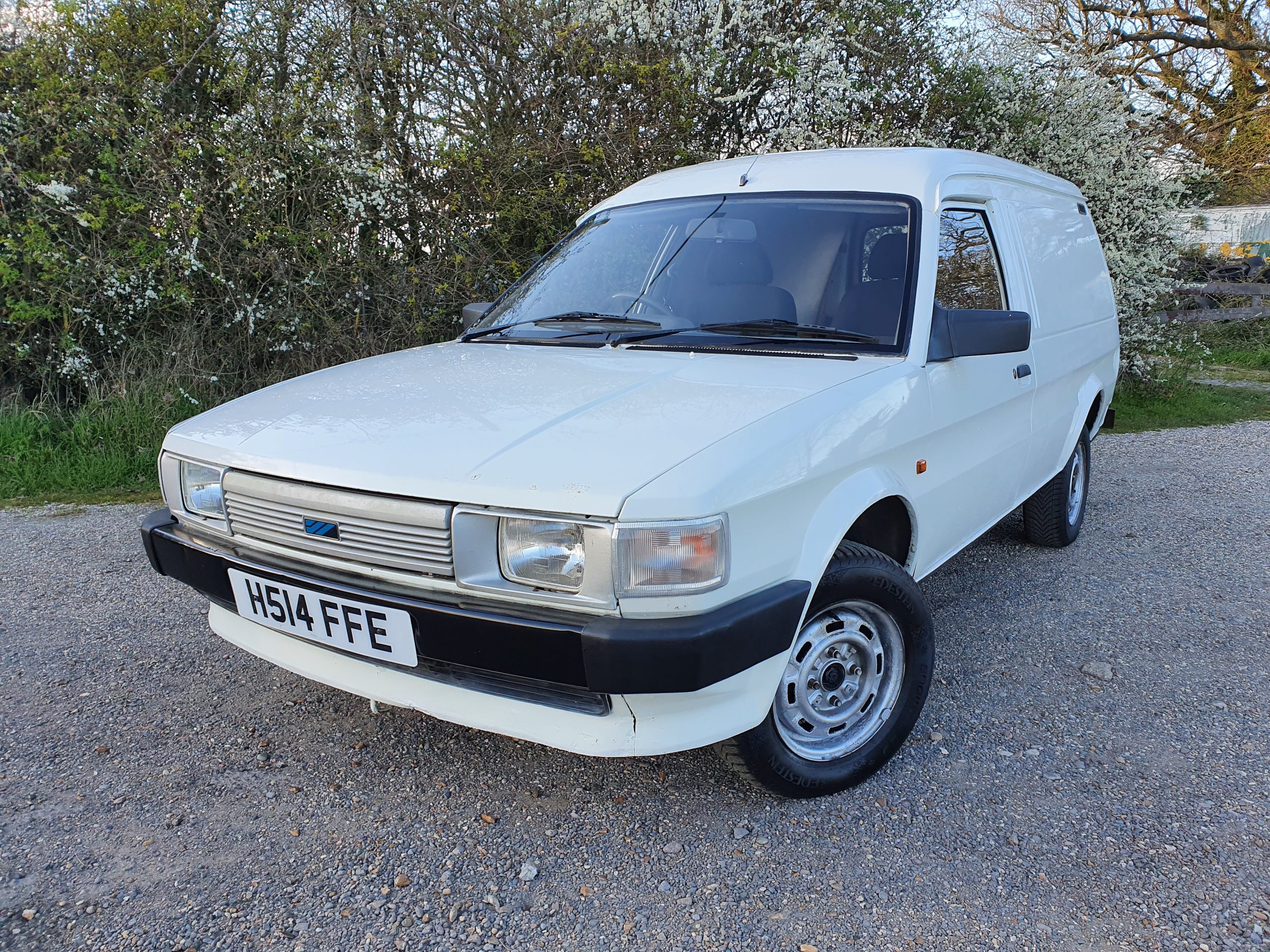 Unexceptional Classifieds: Austin Maestro van