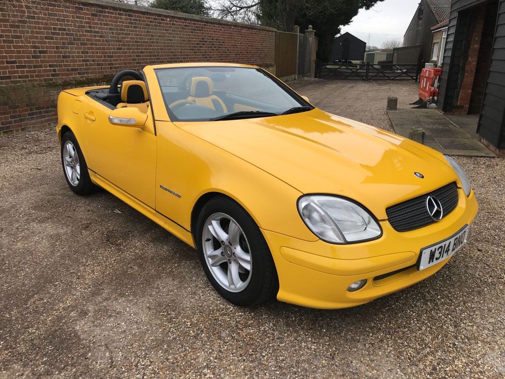 2000 Mercedes-Benz SLK