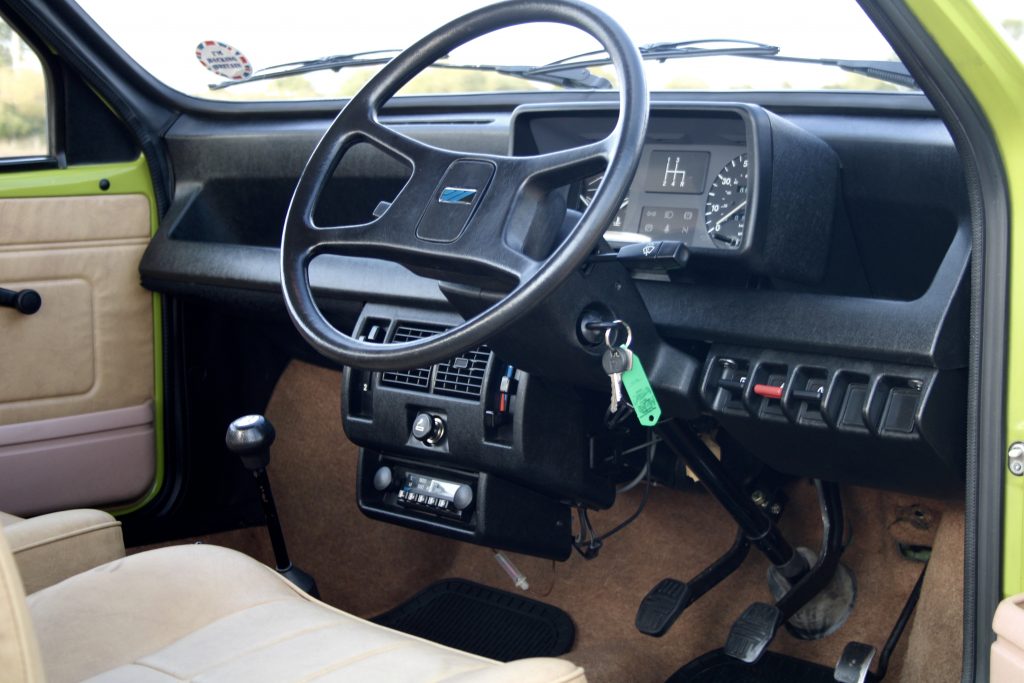 Austin Metro original interior