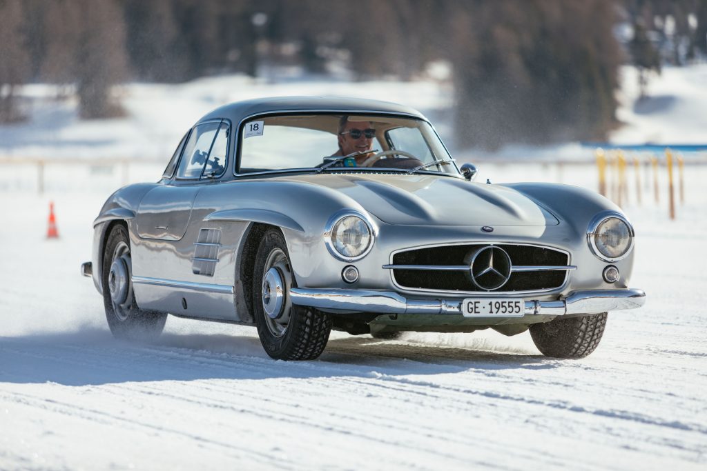 Kidston keeps his cool driving Mercedes 300 SL Gullwing on ice