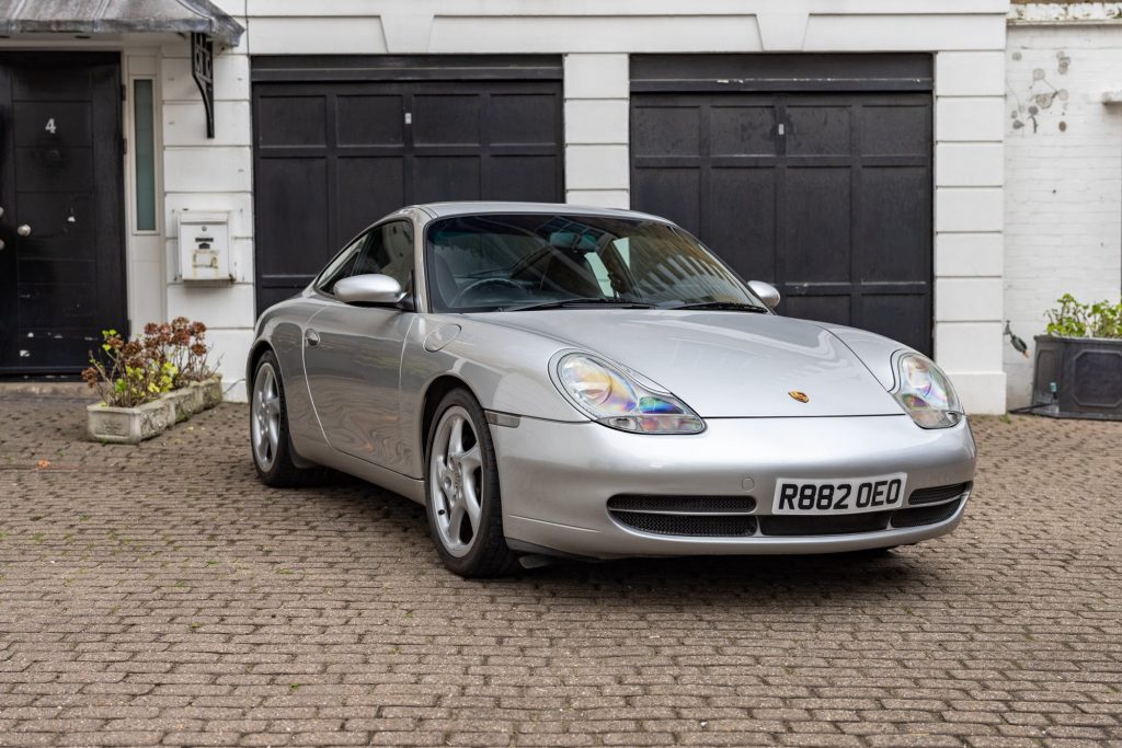 Porsche 911 996 front