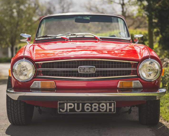 Which design house styled the Triumph TR6?
