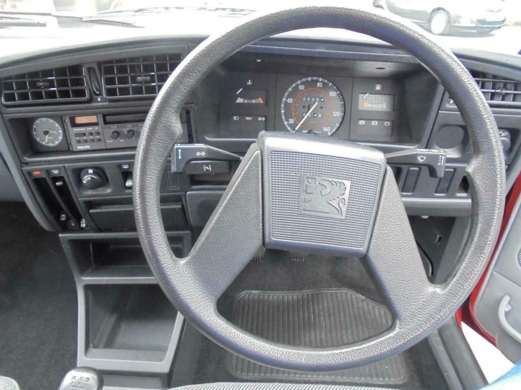 1986 Vauxhall Cavalier 1.6L Estate