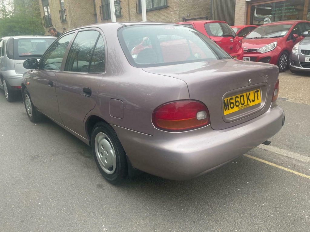 1994 Hyundai Accent GLSi