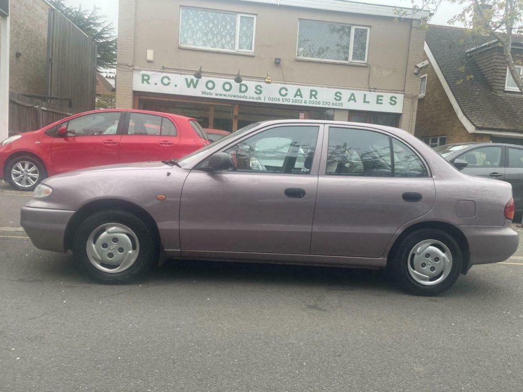 1994 Hyundai Accent GLSi