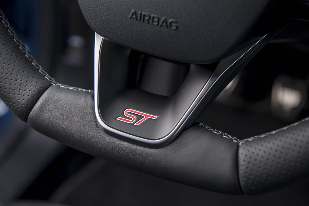 Ford Fiesta ST 2021 sports steering wheel