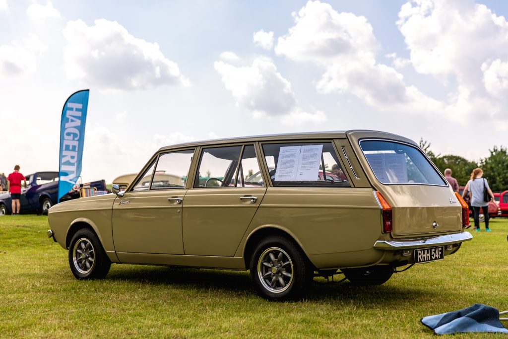 2016 FOTU People's Choice: Hillman Minx Estate, James Cook