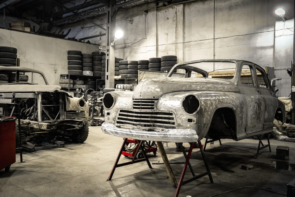 Deciding when to restore a car