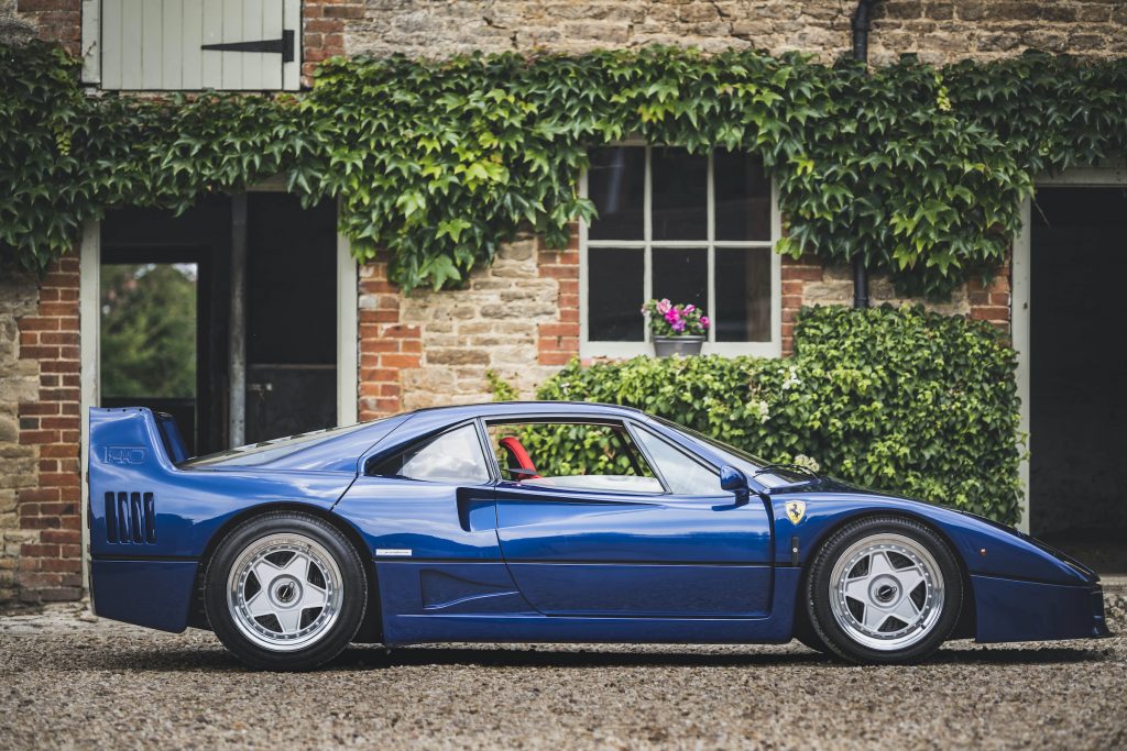 Ferrari F40 "F40 BLU"