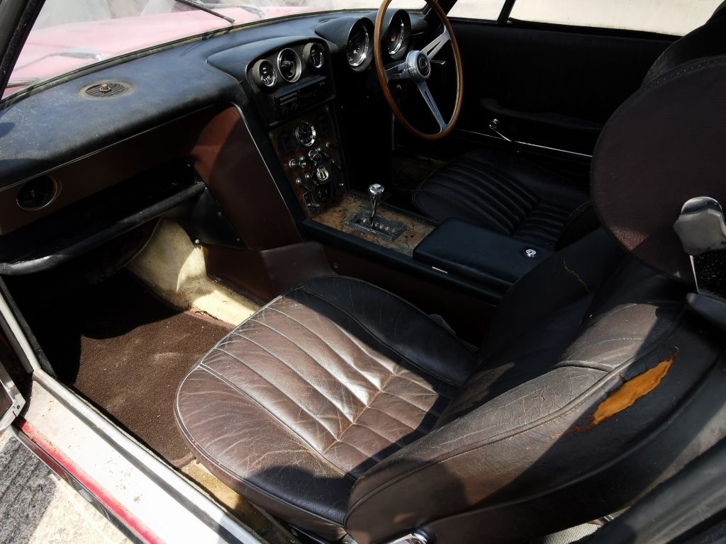 1969 Jensen Interceptor interior