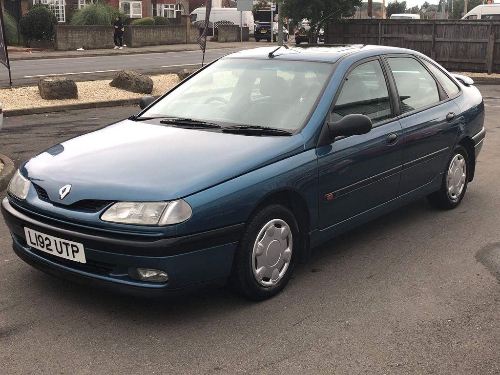 Unexceptional Classifieds: Renault Laguna RT