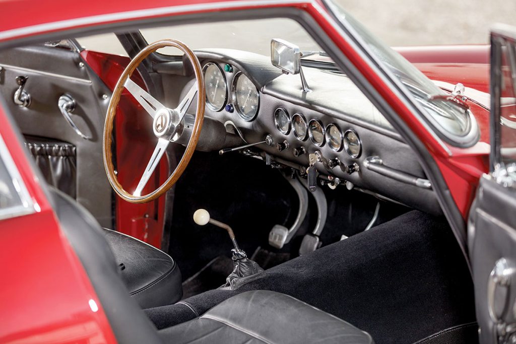 1962 Apollo GT interior