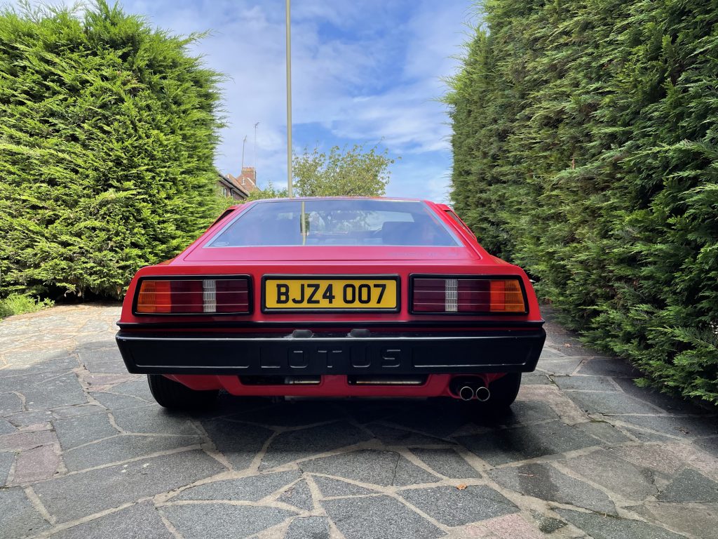 Nik Berg bought a Lotus Esprit S3