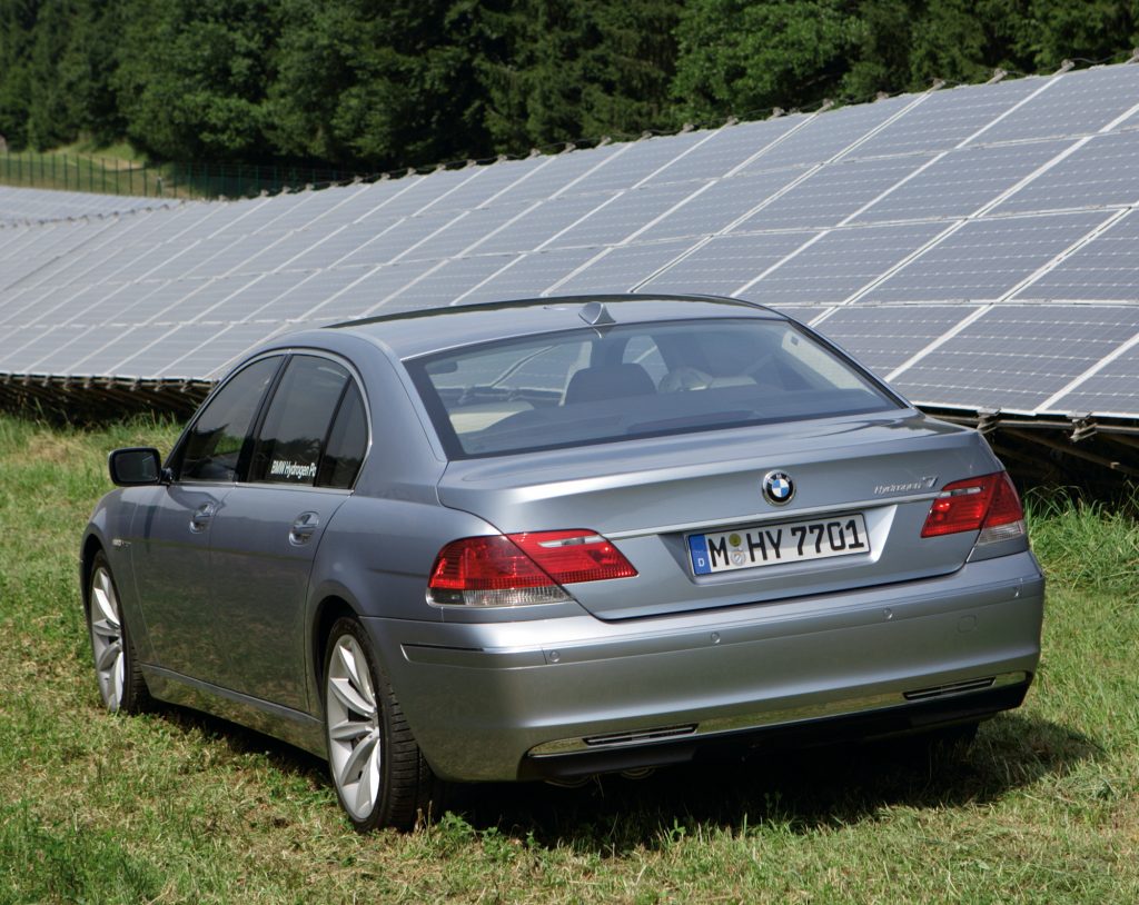 2005 BMW Hydrogen 7_Cars that were ahead of their time_Hagerty