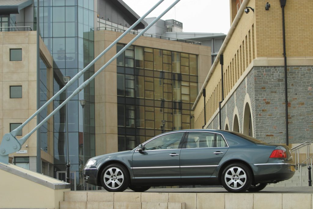 How the Volkswagen Phaeton failed