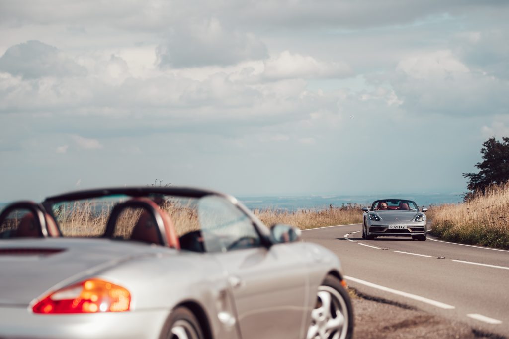 Driving the original 986 Boxster and latest 2021 Boxster 25