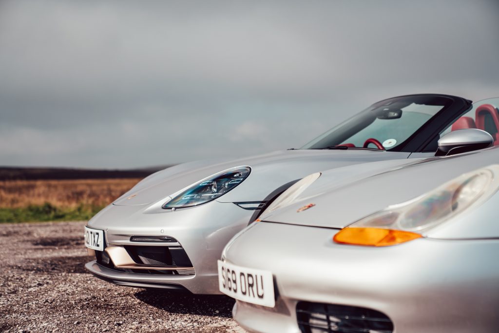 Driving the original 986 Boxster and latest 2021 Boxster 25