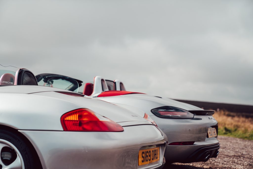 Driving the original 986 Boxster and latest 2021 Boxster 25