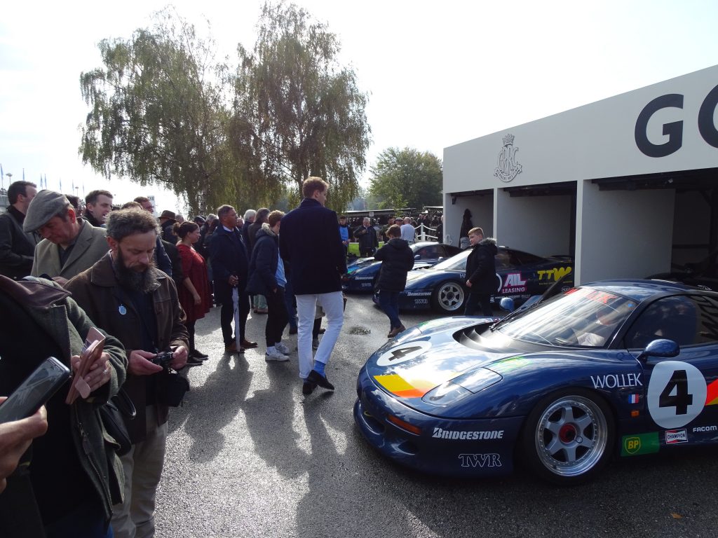 Crowds form at Goodwood Members Meeting 2021 for Jaguar XJR-15