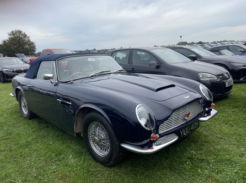 Aston Martin DB6 Vantage Volante from 1969