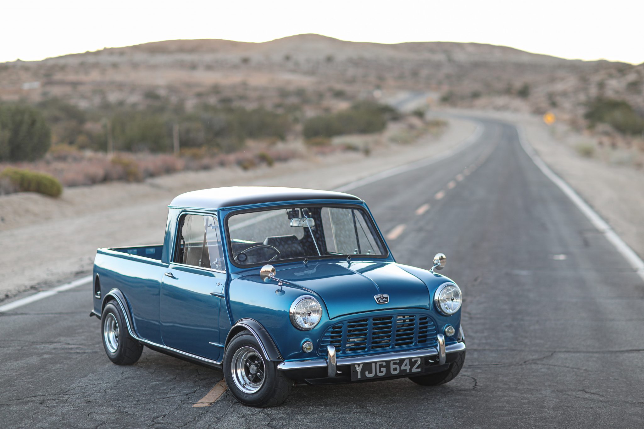 This gorgeous Mini pickup is a true pick-me-up