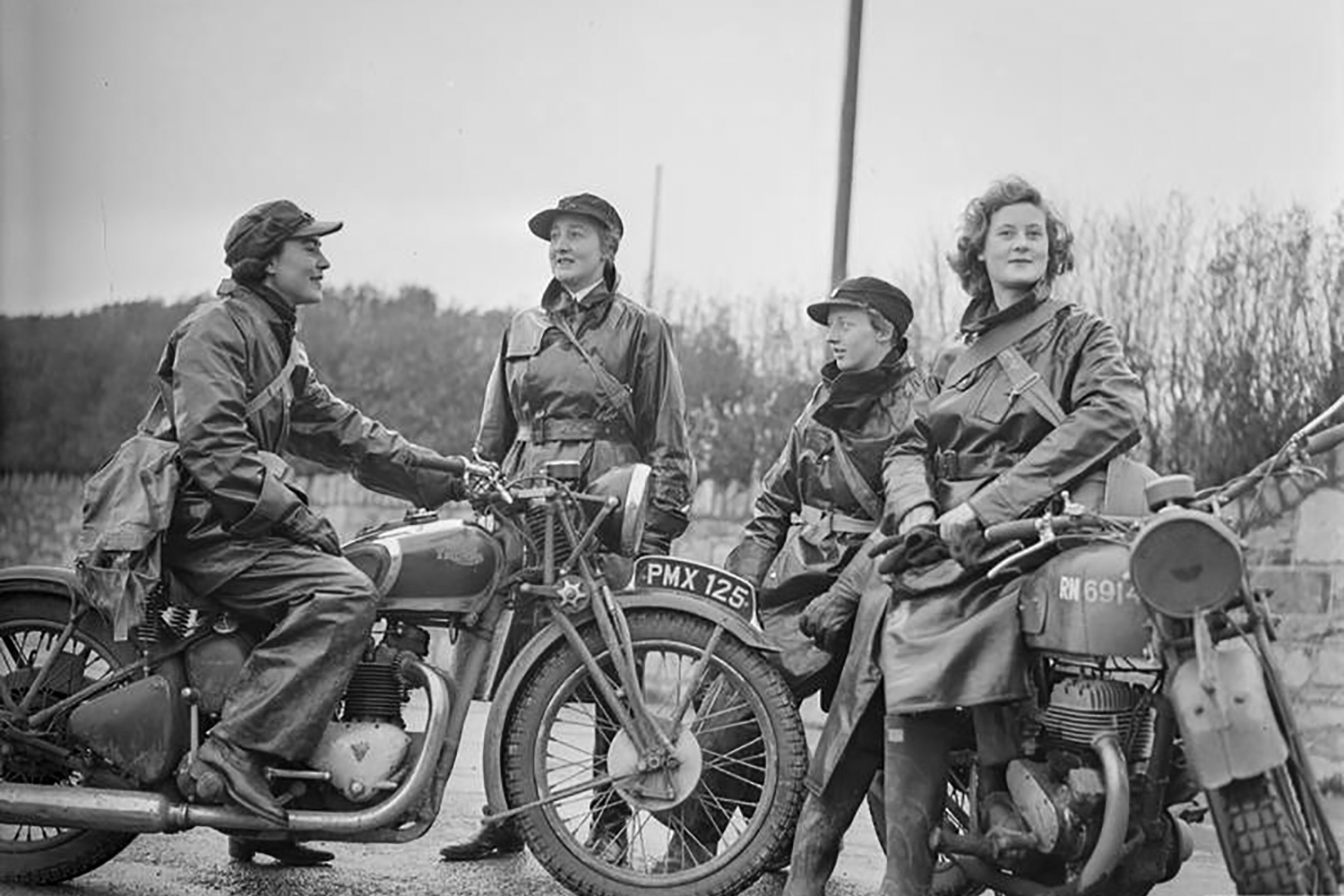 The Flying Wrens: All-female dispatch riders of WWII