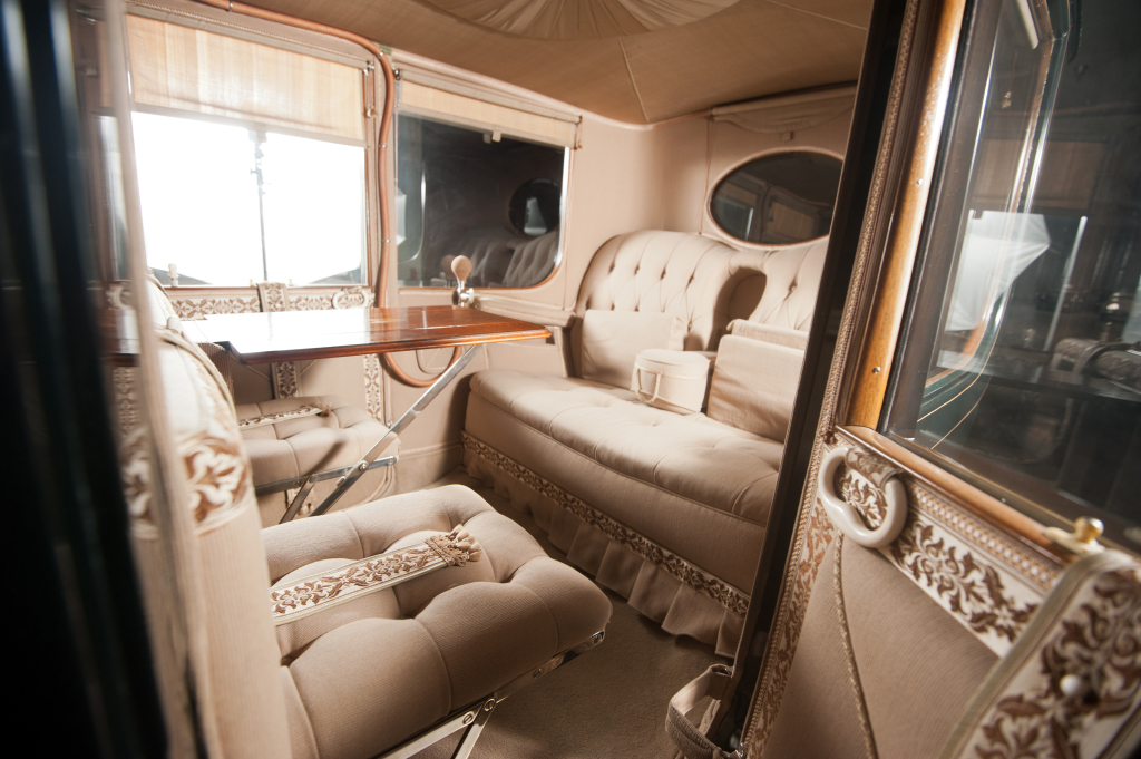Rolls-Royce Silver Ghost interior