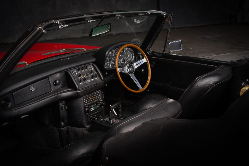 AC 428 roadster interior