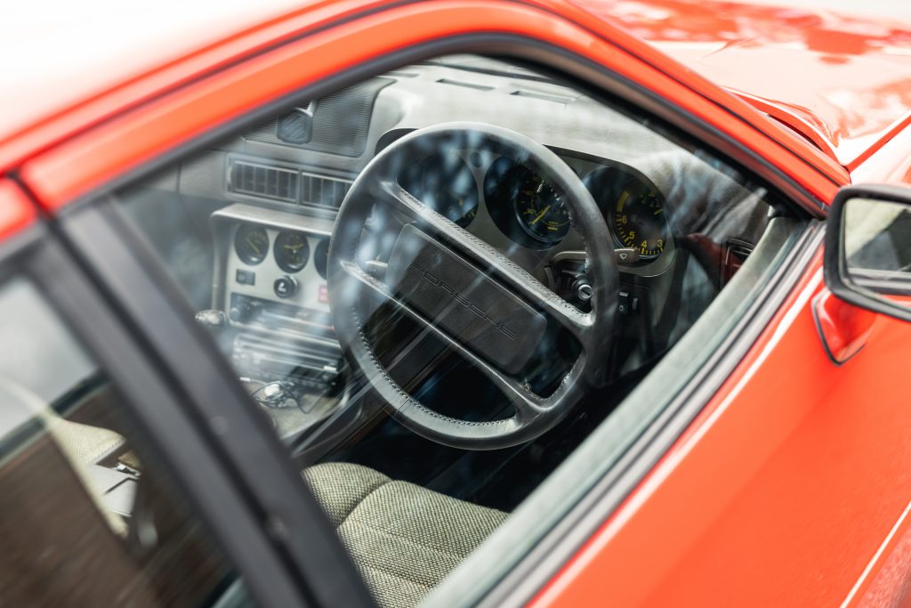 Porsche 944 interior