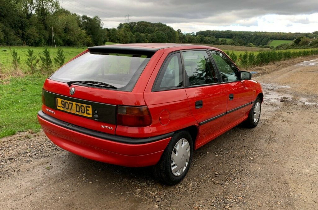 1993 Vauxhall Astra