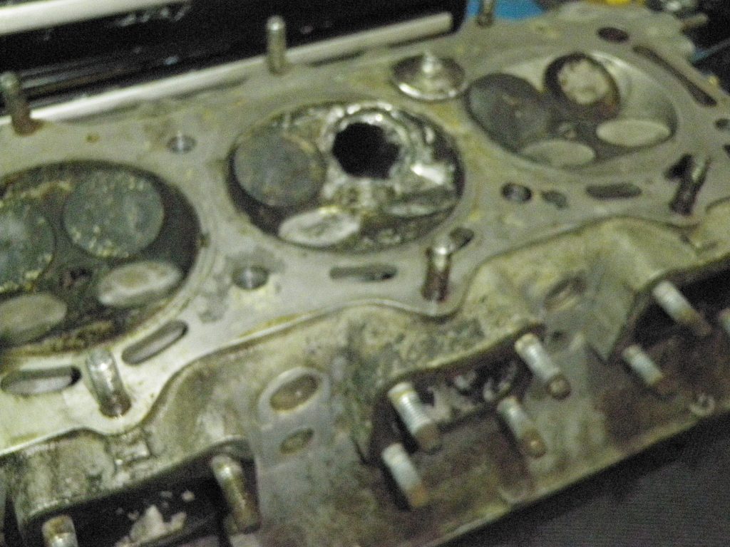 The 6R4's damaged valves