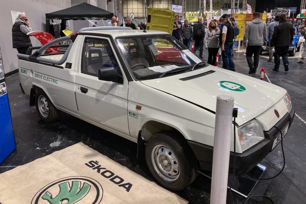 Skoda Elmo electric pickup