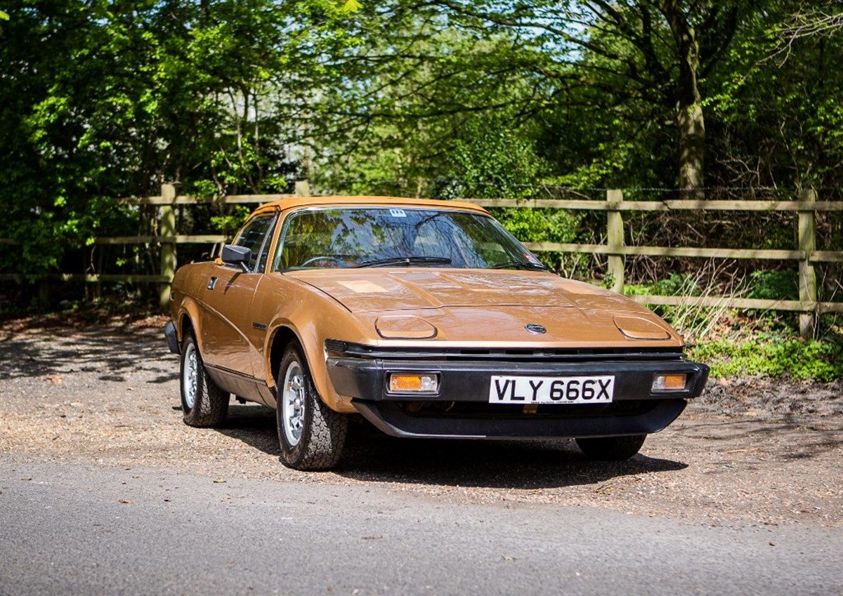 TR7 roof