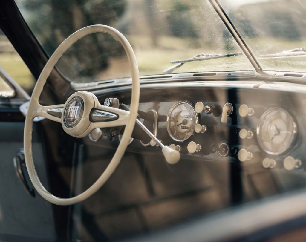 Aguttes Fiat 1100 Touring interior