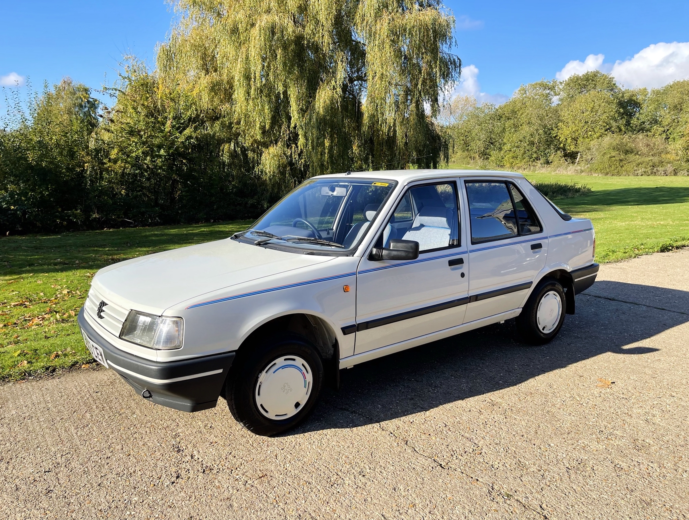 Unexceptional Classifieds: Peugeot 309 Style