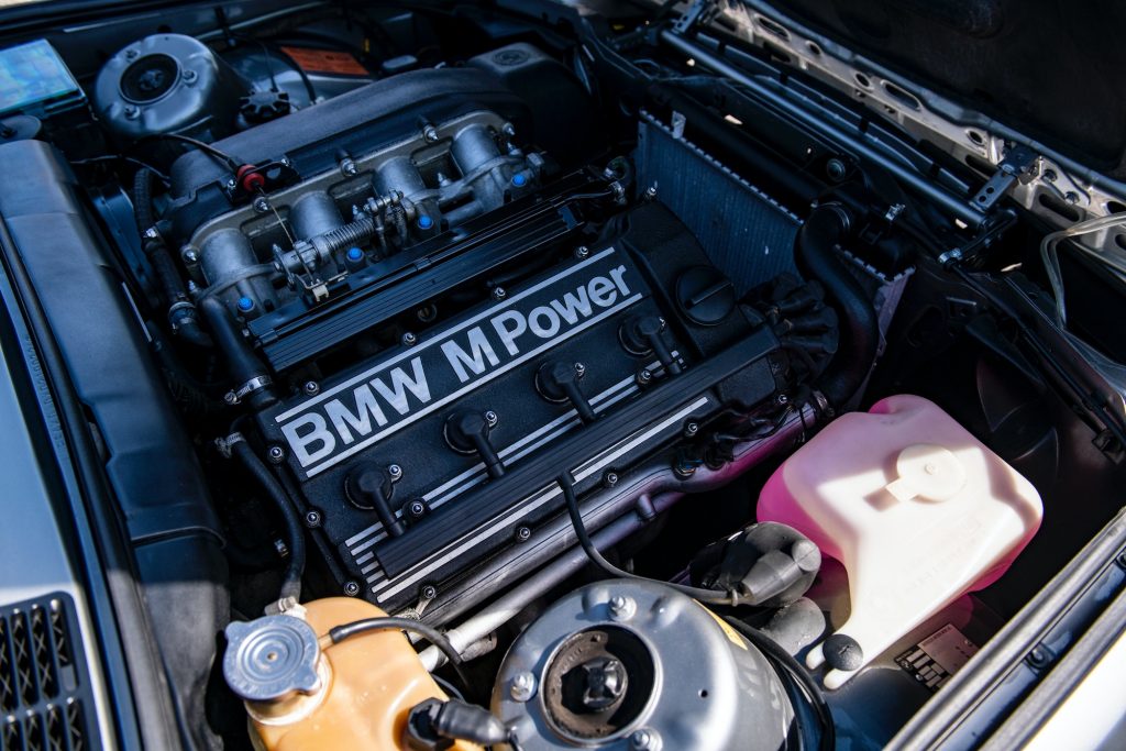 BMW M3 E30 S14 engine stats